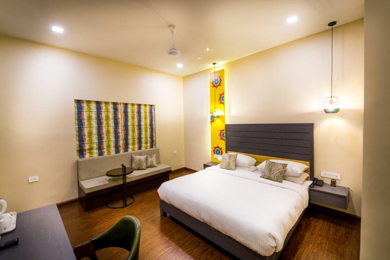Hotel Asansol International Extérieur photo